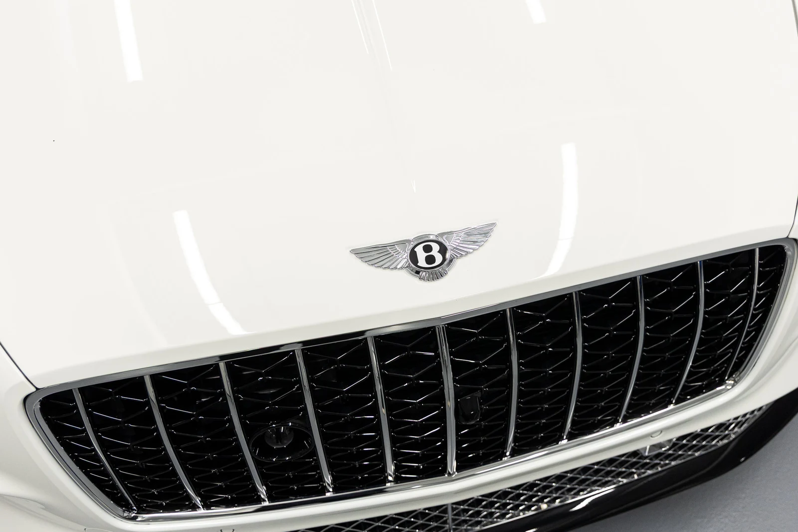 2026 Bentley Continental GTC Azure (4th Generation), 15/20