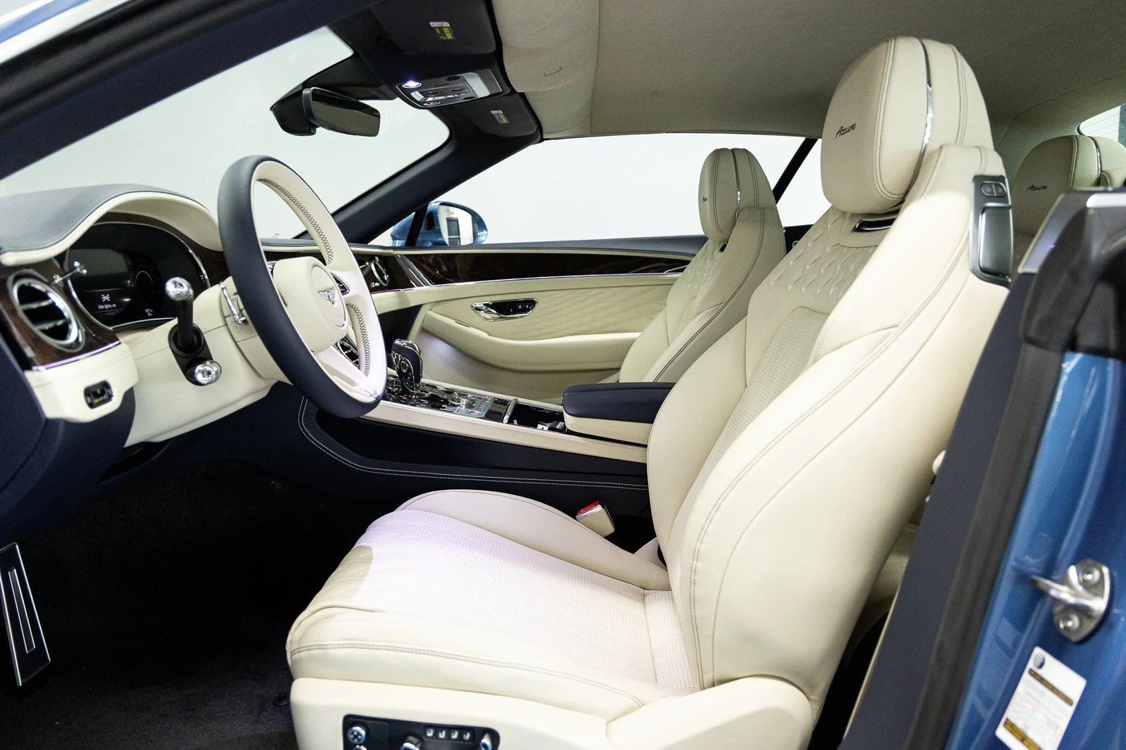 2026 Bentley Continental GTC Azure (4th Generation), 11/20