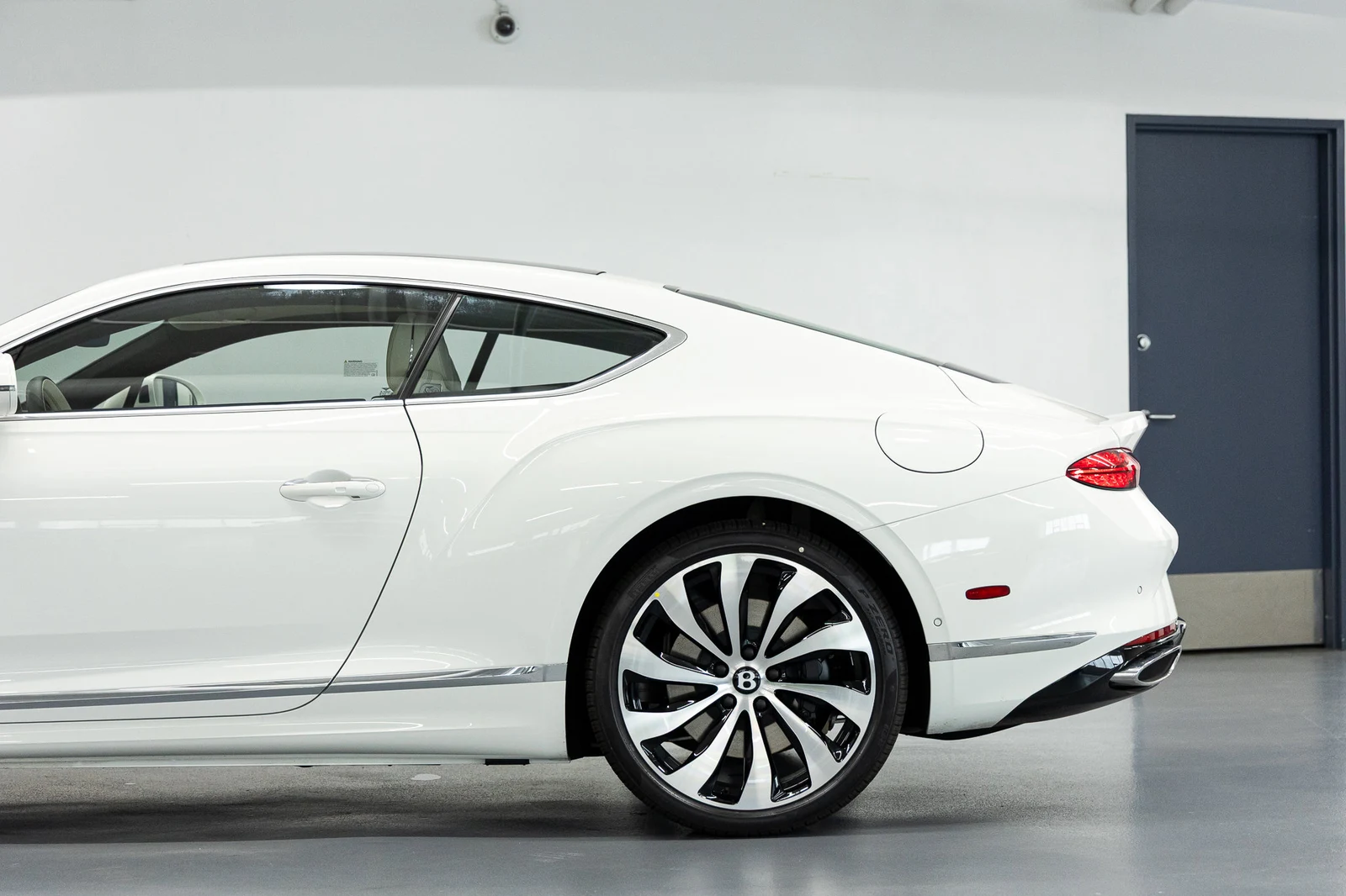 2026 Bentley Continental GT Azure (4th Generation), 16/20