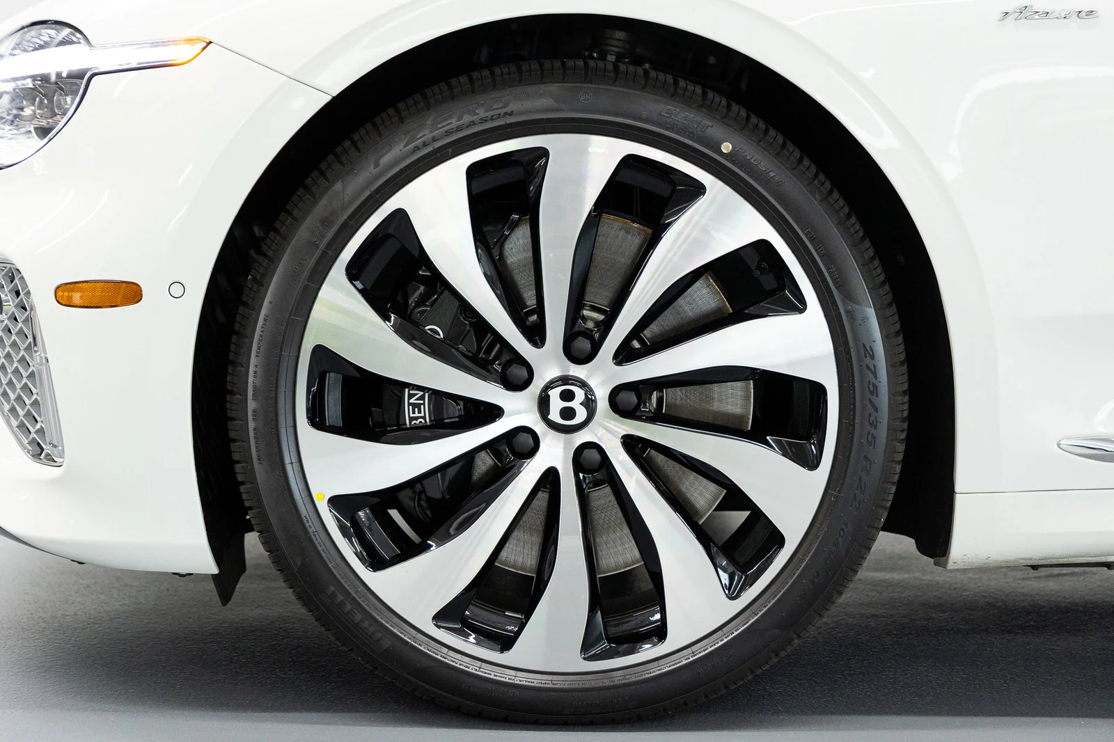 2026 Bentley Continental GT Azure (4th Generation), 17/20