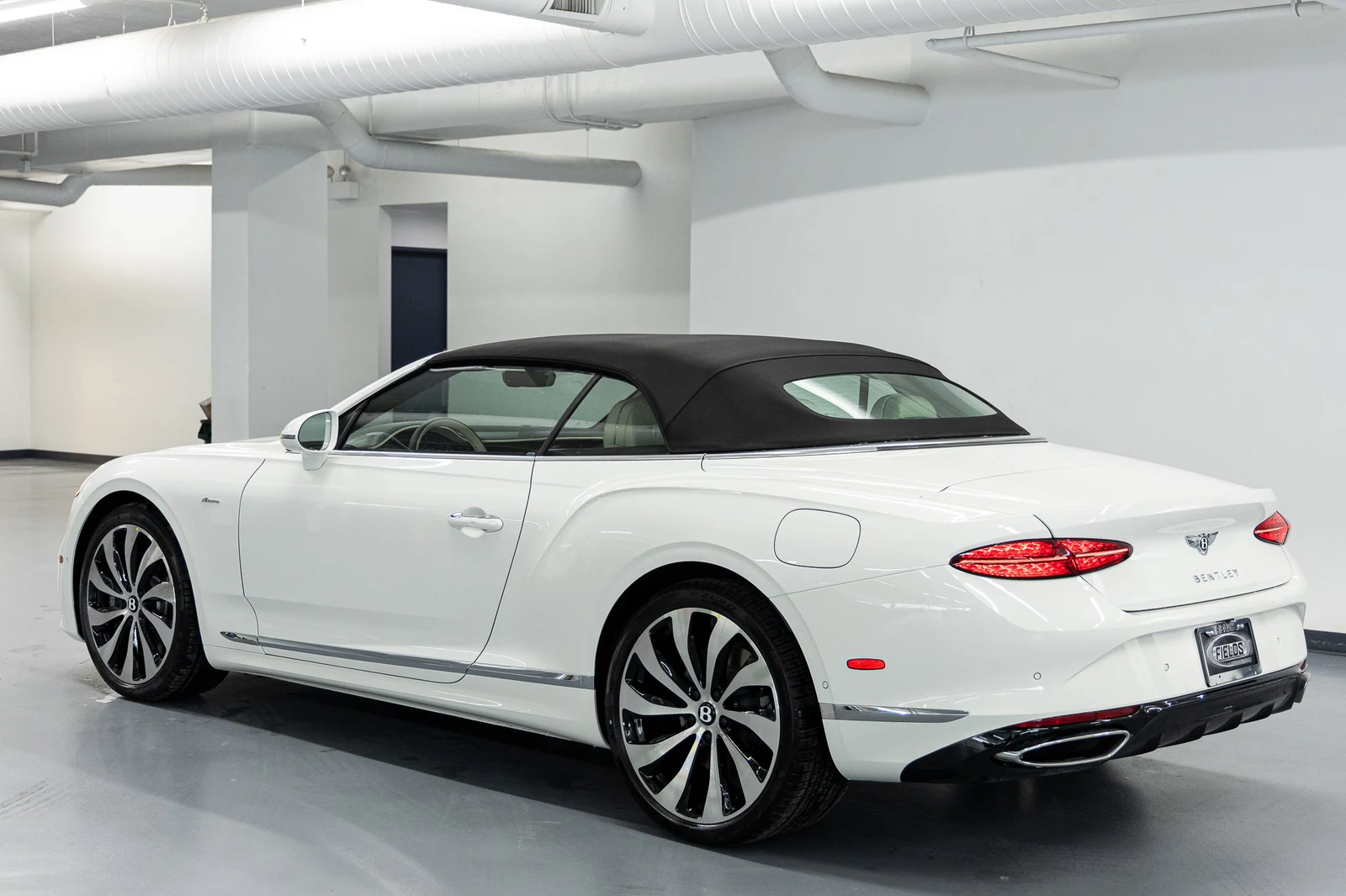2026 Bentley Continental GTC Azure (4th Generation), 5/20