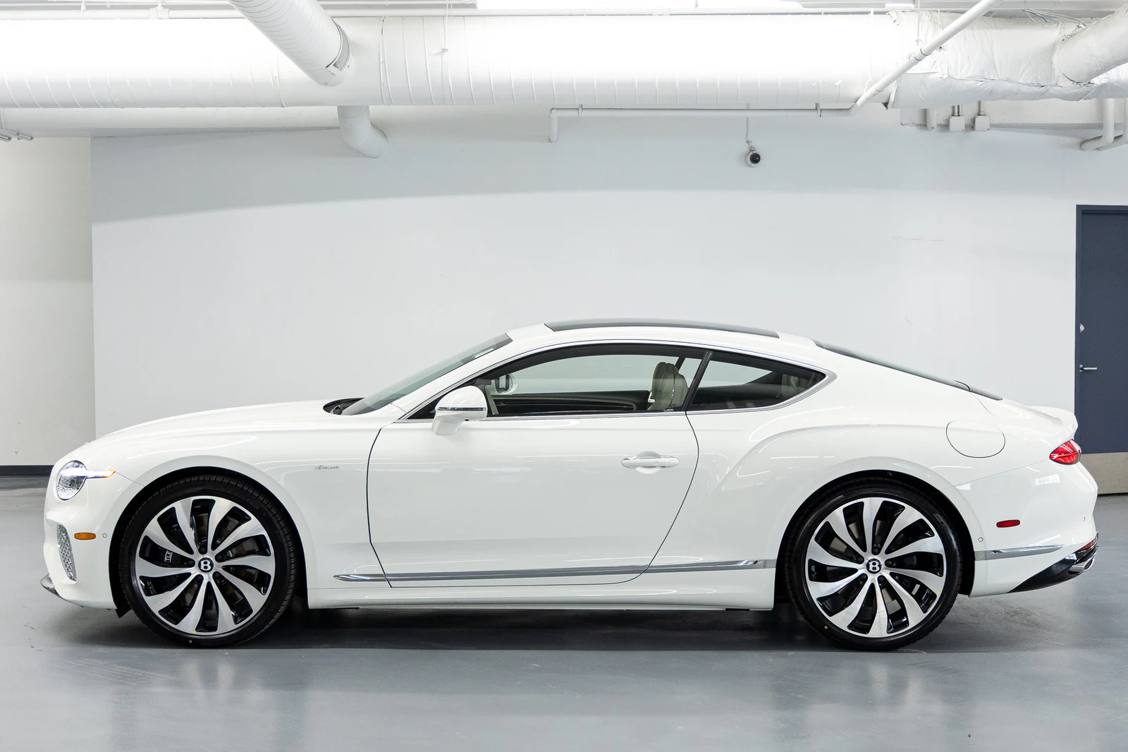 2026 Bentley Continental GT Azure (4th Generation), 2/20