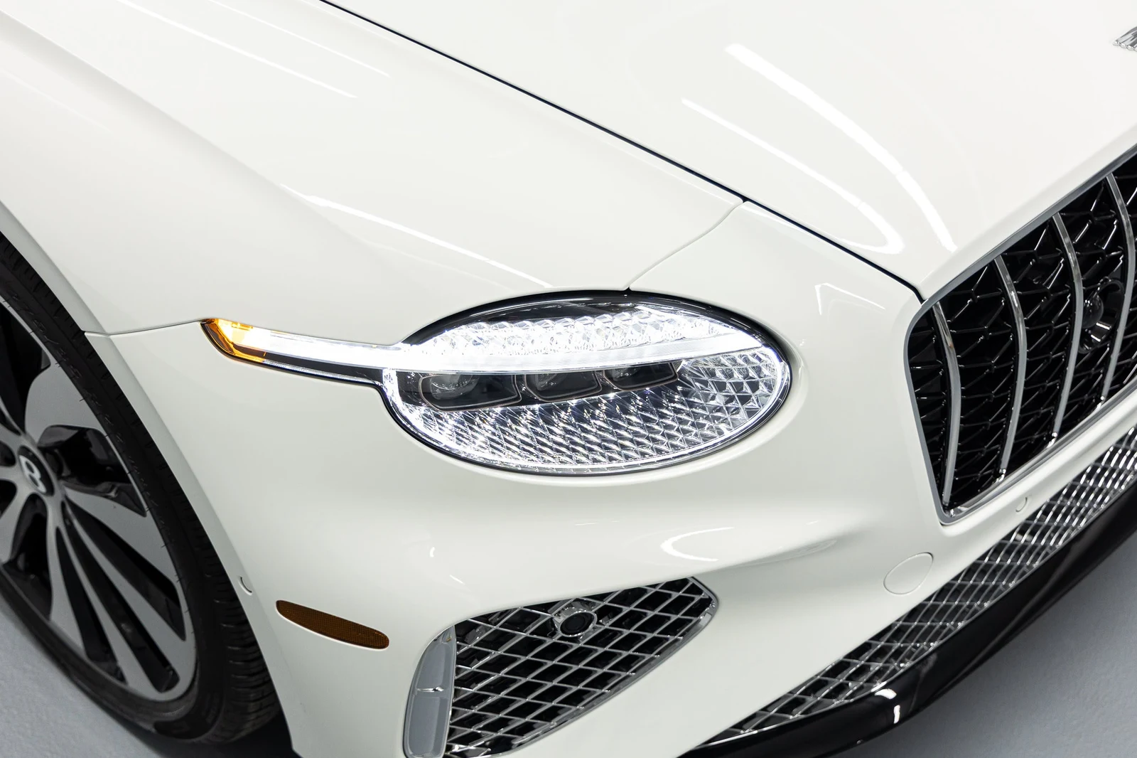 2026 Bentley Continental GT Azure (4th Generation), 10/20