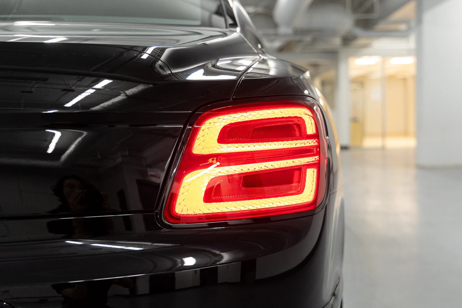 2026 Bentley Flying Spur Azure (4th Generation), 20/20
