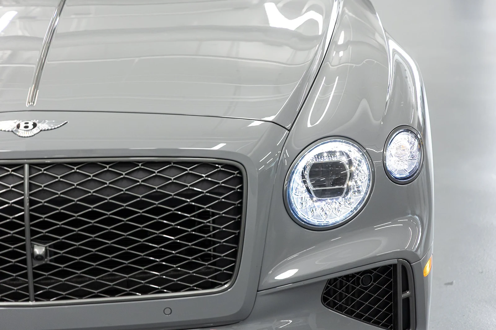 2026 Bentley Flying Spur Speed (4th Generation), 8/20