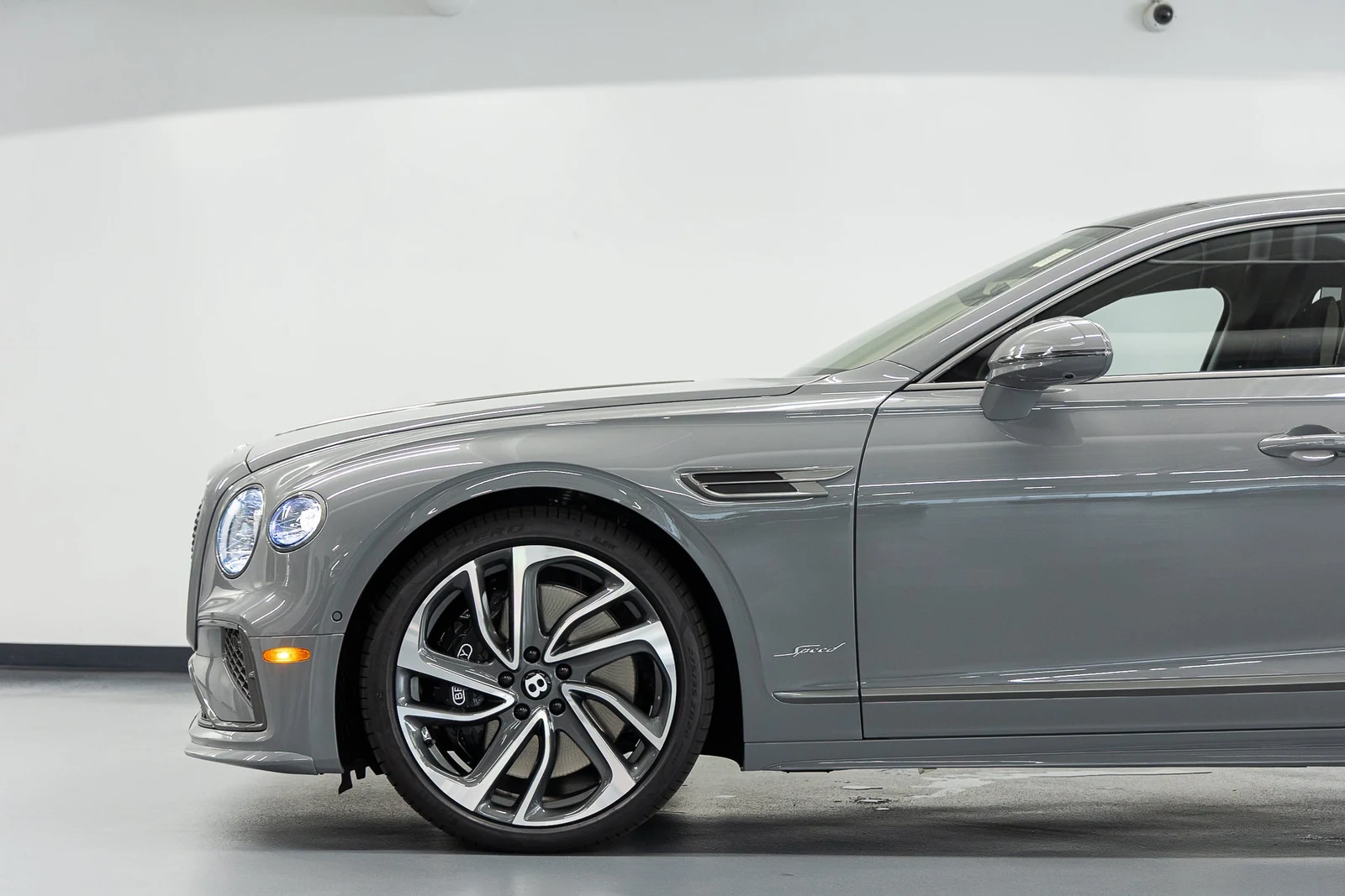2026 Bentley Flying Spur Speed (4th Generation), 13/20