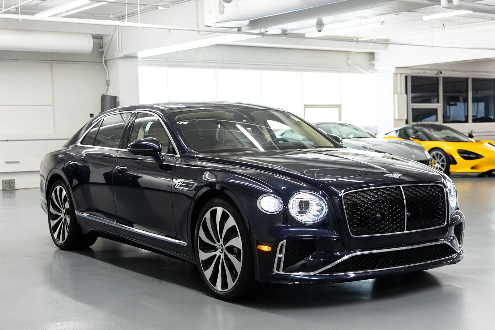 2026 Bentley Flying Spur V8 (4th Generation), 6/20