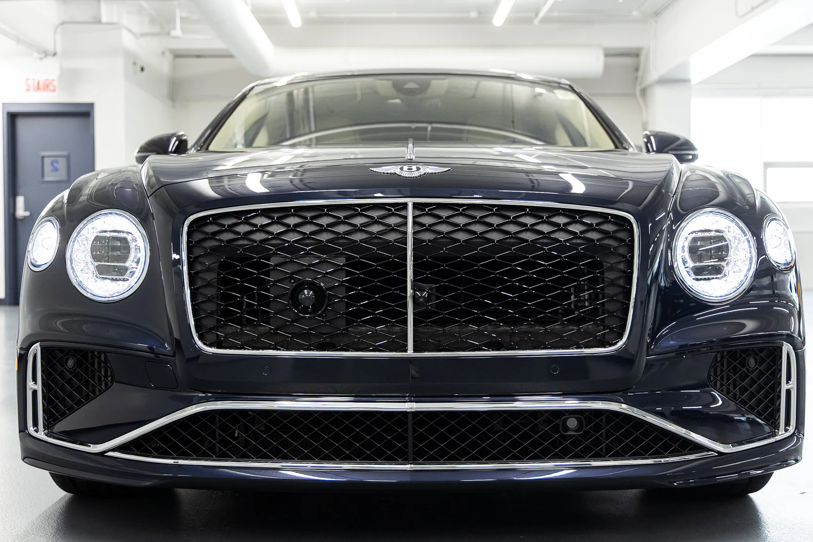 2026 Bentley Flying Spur V8 (4th Generation), 13/20