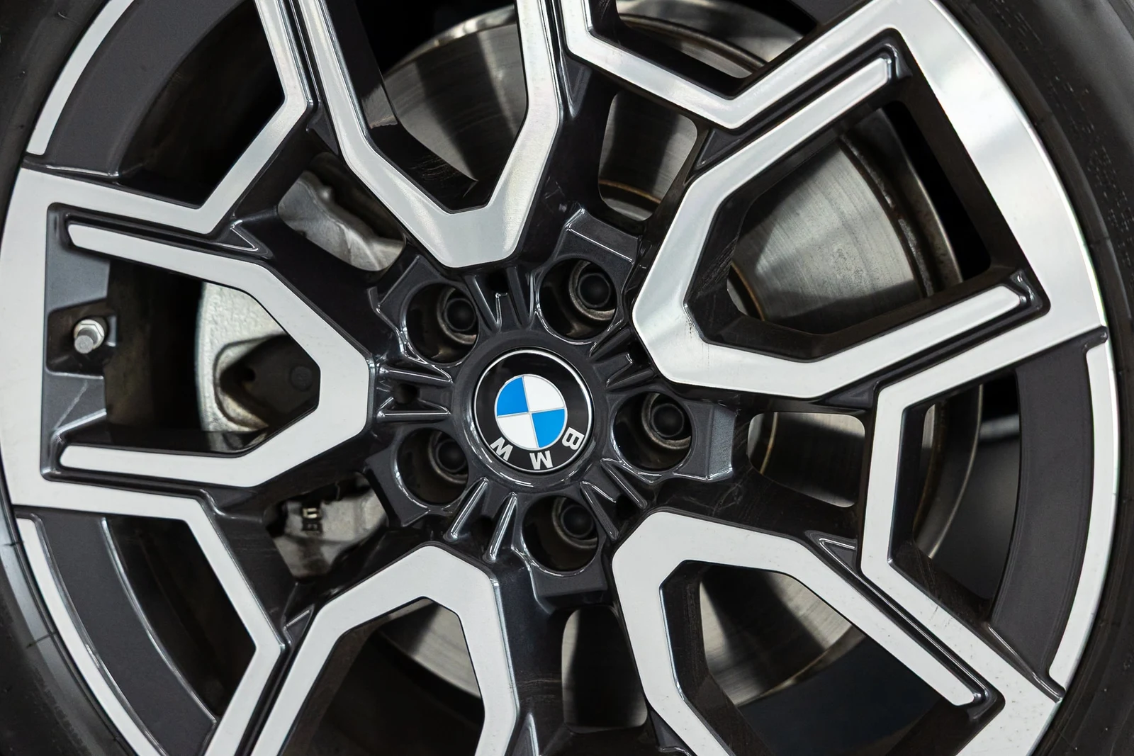 2026 BMW X1 xDrive28i (U11), 17/20
