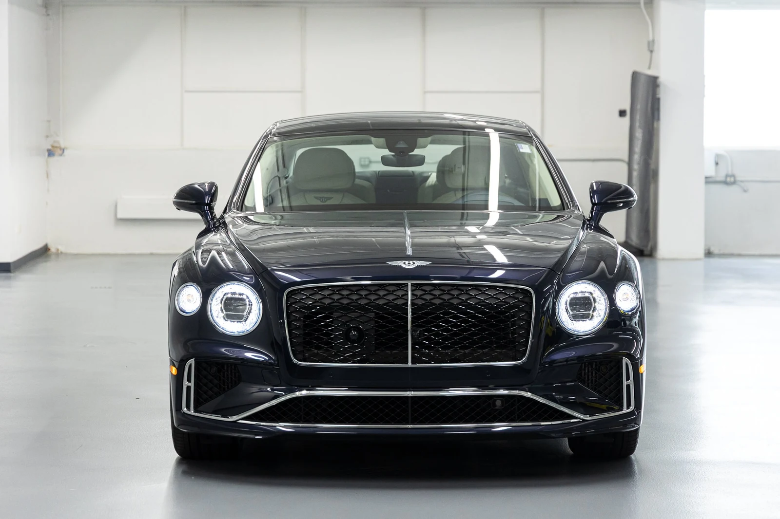 2026 Bentley Flying Spur V8 (4th Generation), 9/20