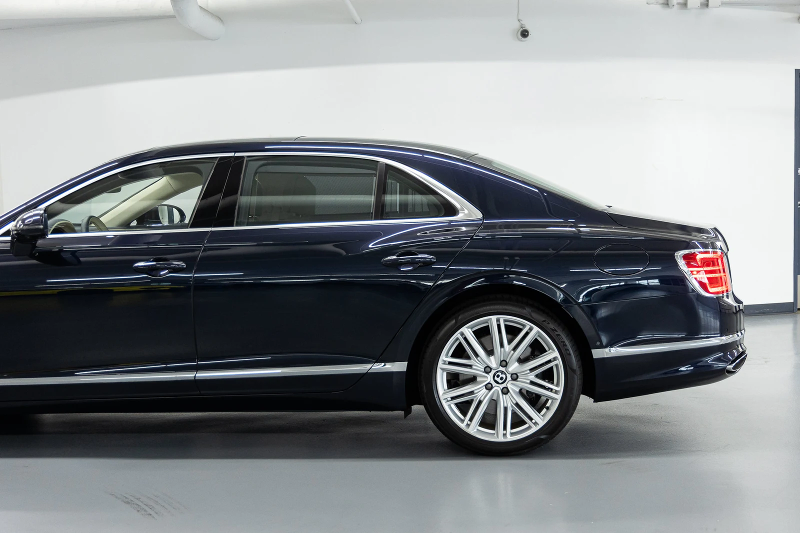 2026 Bentley Flying Spur V8 (4th Generation), 15/20