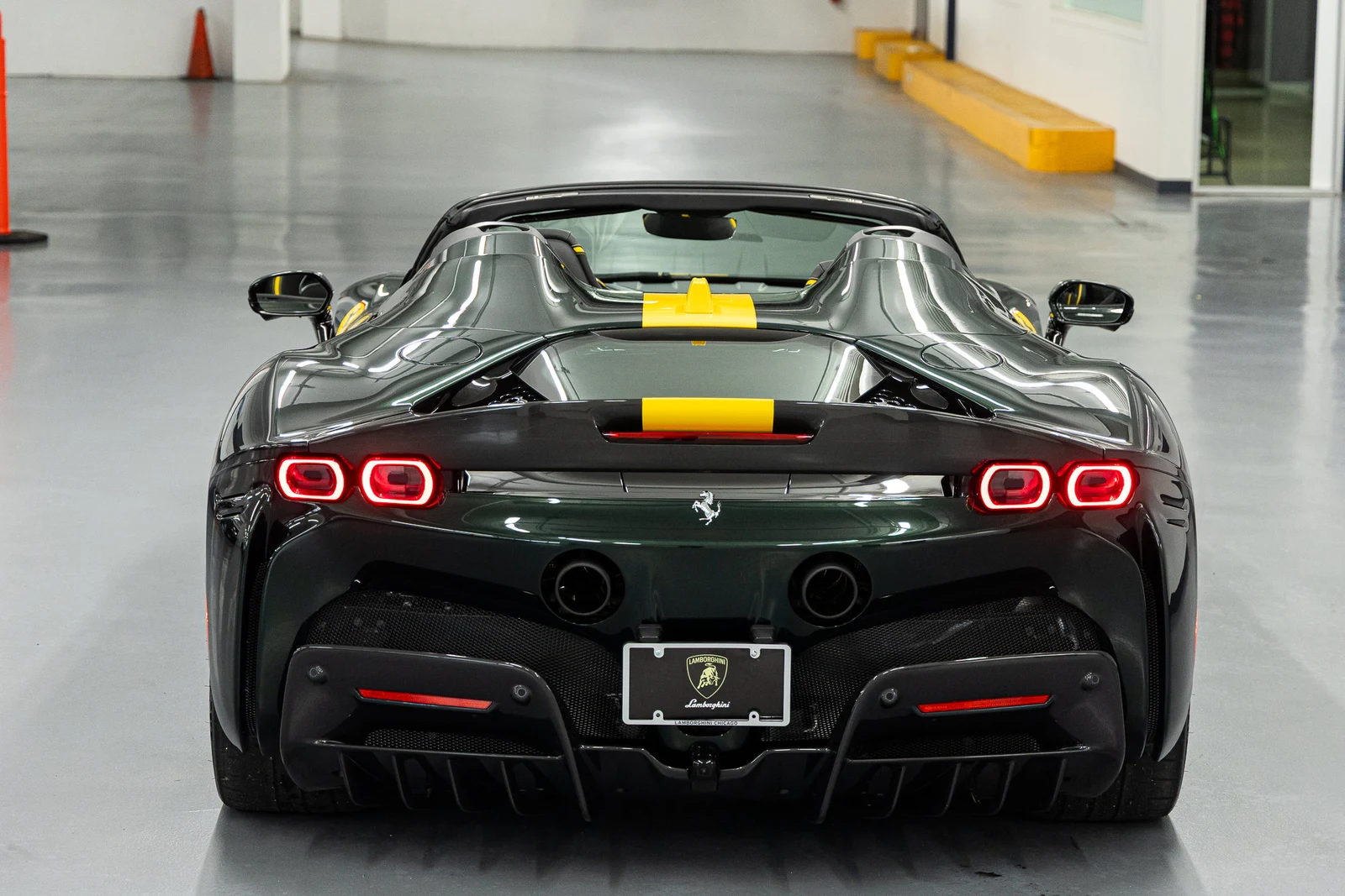 2025 Ferrari SF90 Spider Assetto Fiorano, 8/20