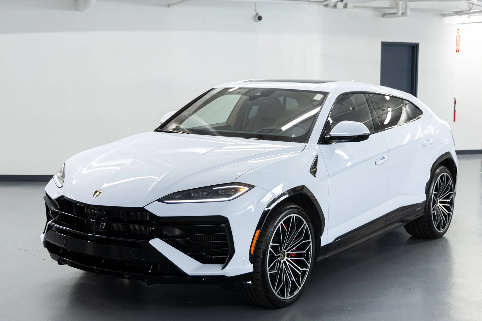 2026 Lamborghini Urus SE, 3/20