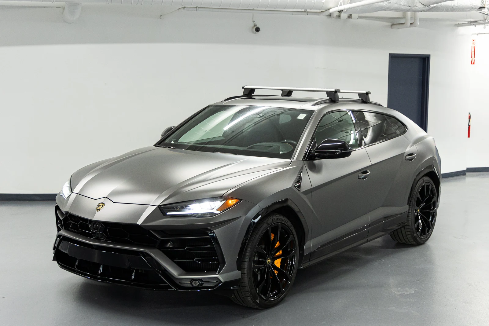 2022 Lamborghini Urus, 3/20