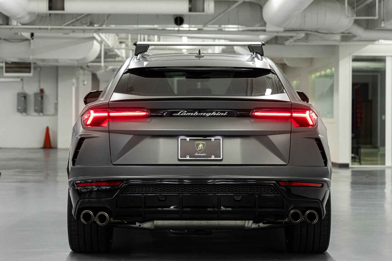2022 Lamborghini Urus, 8/20
