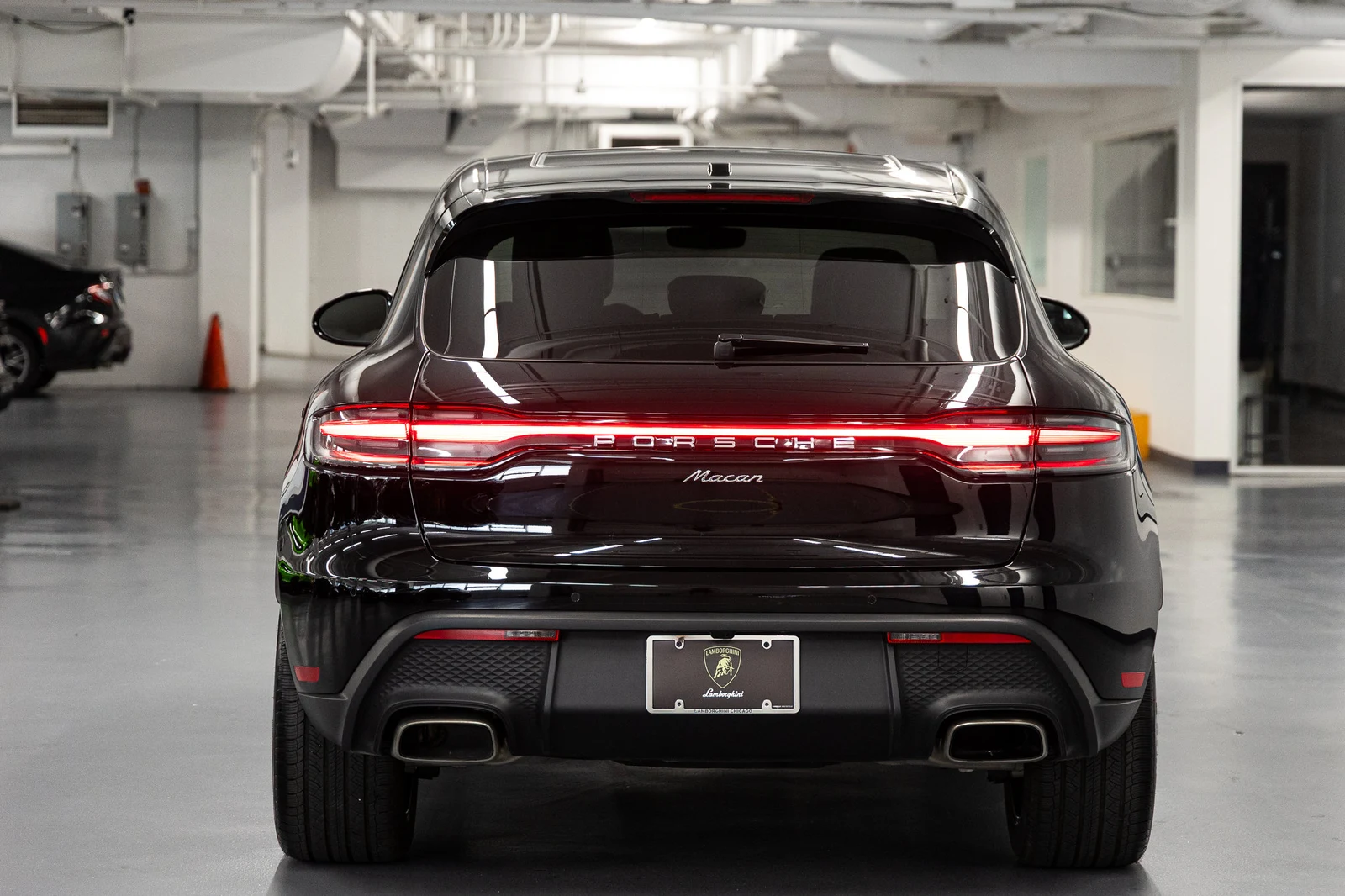 2025 Porsche Macan (95B), 5/20