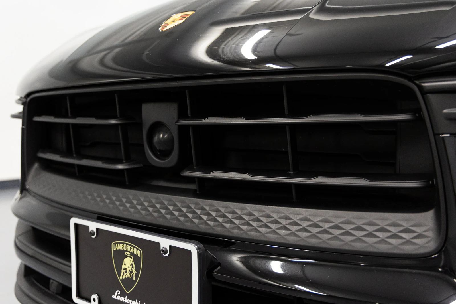 2025 Porsche Macan (95B), 11/20