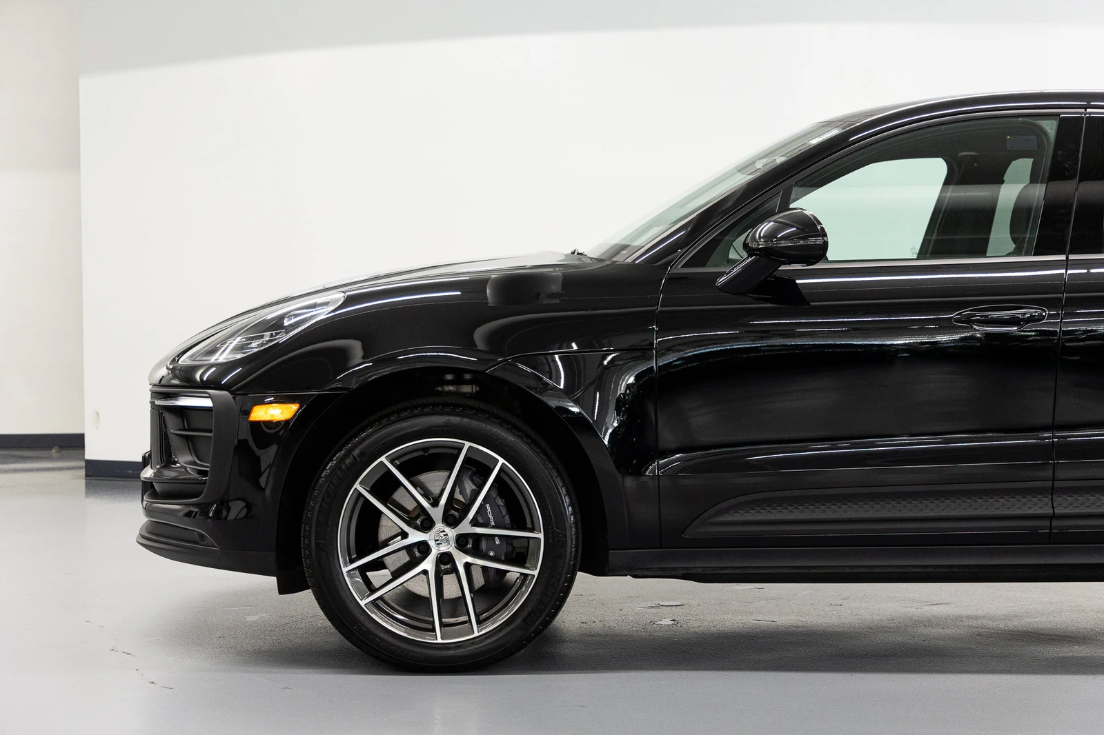 2025 Porsche Macan (95B), 12/20