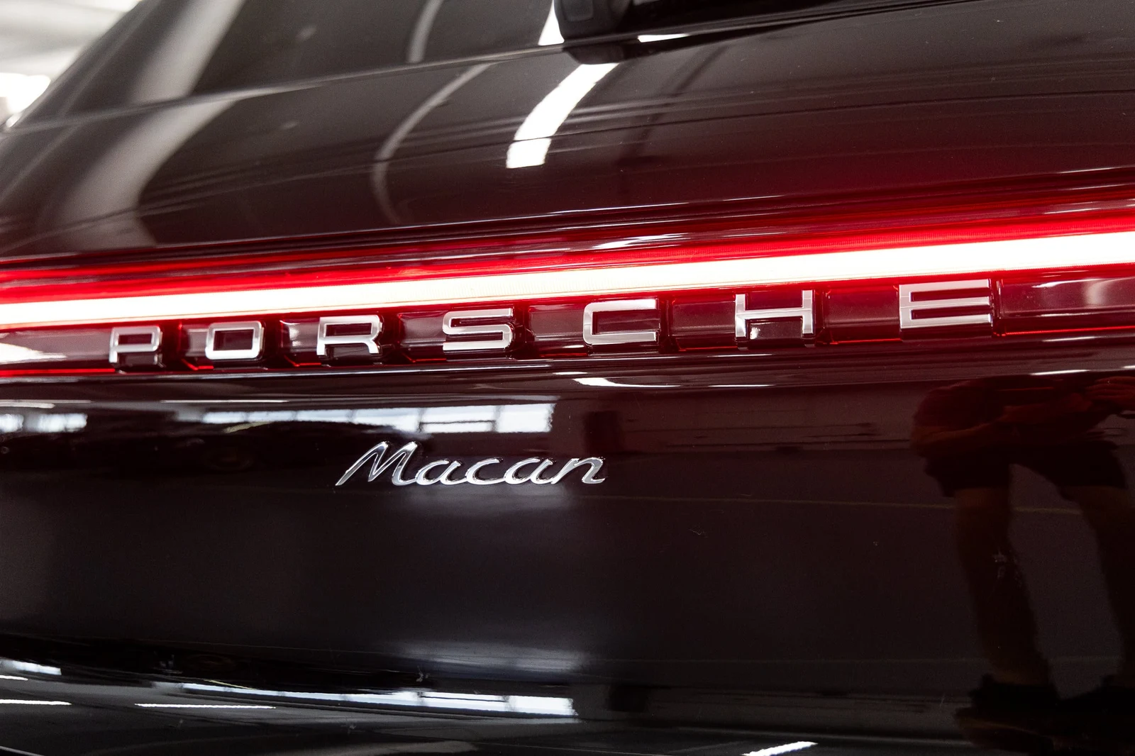 2025 Porsche Macan (95B), 18/20