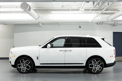 2023 Rolls-Royce Cullinan Black Badge, 3/20