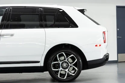 2023 Rolls-Royce Cullinan Black Badge, 18/20