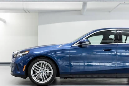 2024 BMW 530i xDrive (G60), 13/20