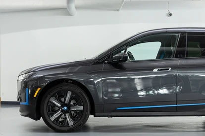 2024 BMW iX xDrive50 (I20), 12/20