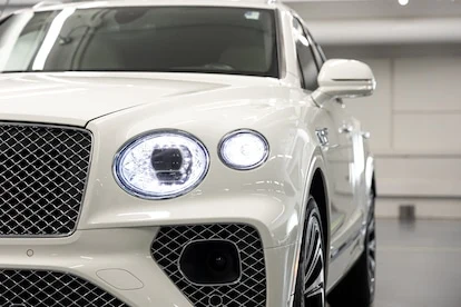 2023 Bentley Bentayga Azure V8, 12/20