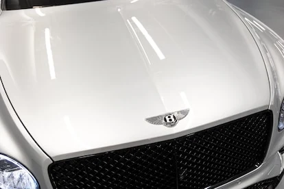 2023 Bentley Bentayga Hybrid, 12/20