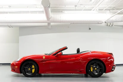 2011 Ferrari California, 3/20