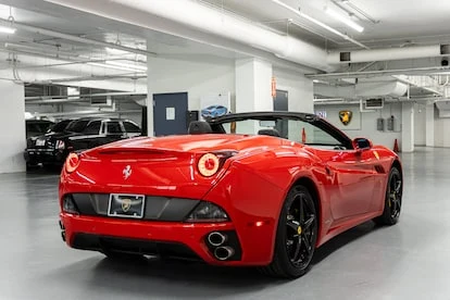 2011 Ferrari California, 9/20
