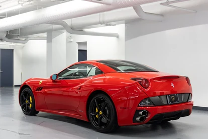 2011 Ferrari California, 16/20
