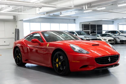2011 Ferrari California, 19/20