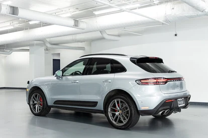 2022 Porsche Macan S (95B), 4/20