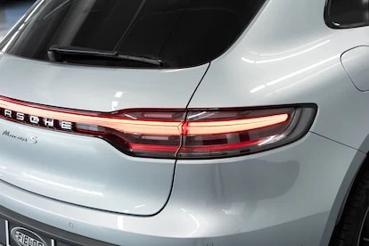 2022 Porsche Macan S (95B), 19/20