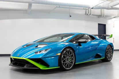 2022 Lamborghini Huracán STO, 3/20