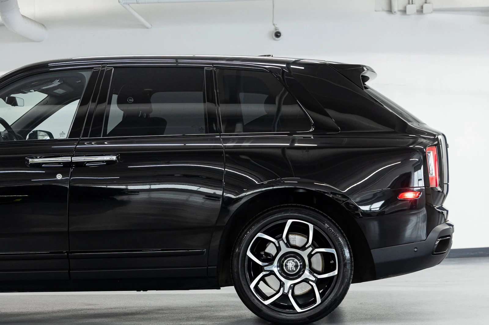 2024 Rolls-Royce Cullinan Black Badge, 10/30