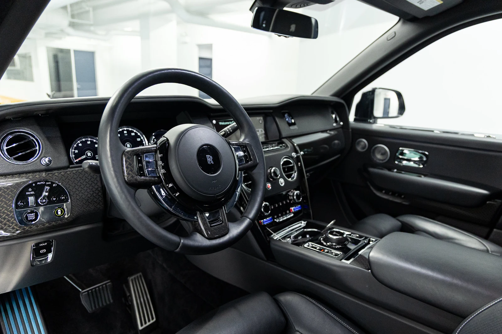 2024 Rolls-Royce Cullinan Black Badge, 18/30
