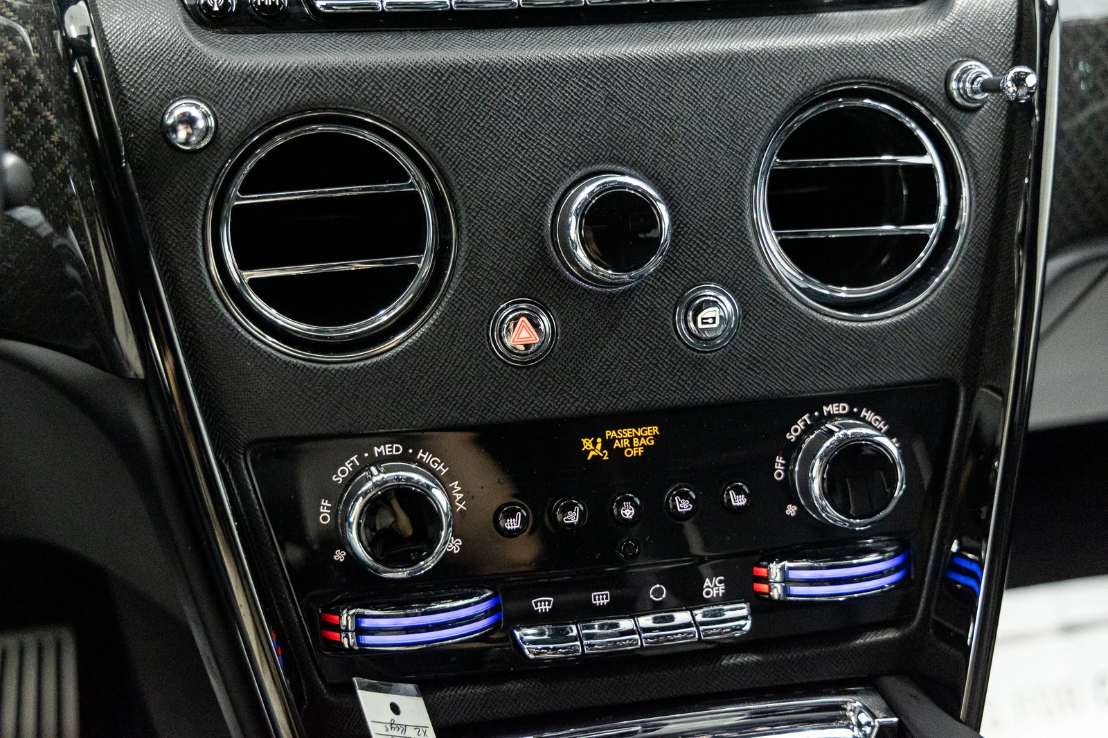2024 Rolls-Royce Cullinan Black Badge, 23/30