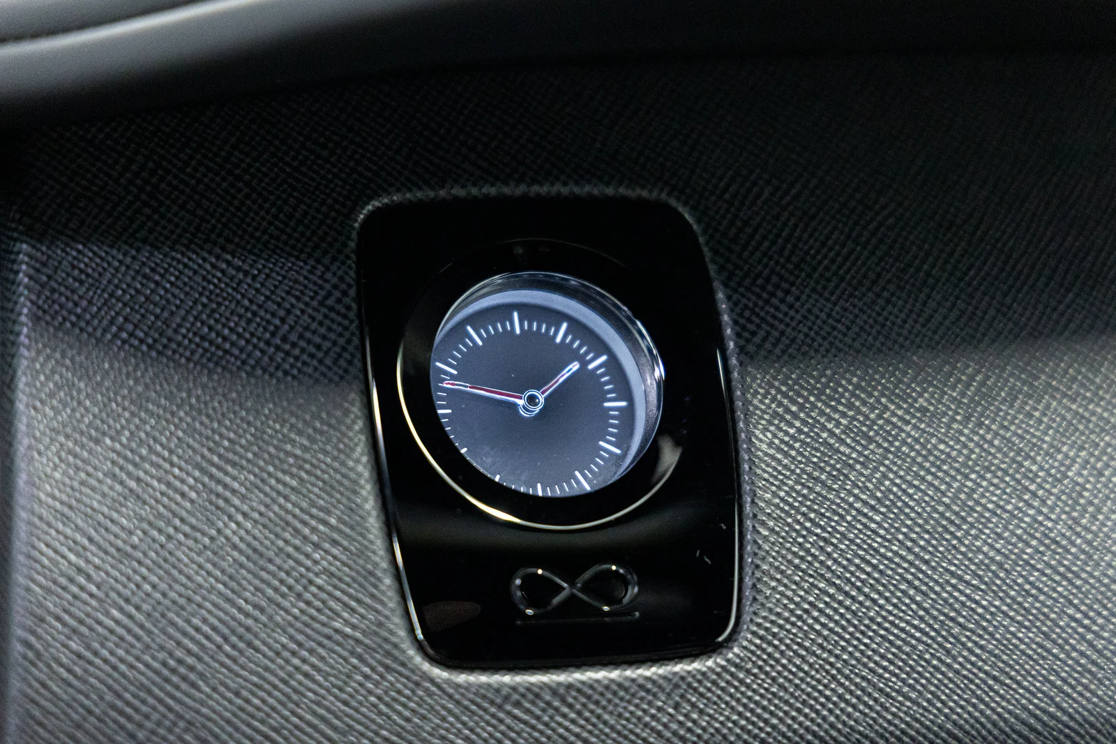 2024 Rolls-Royce Cullinan Black Badge, 24/30