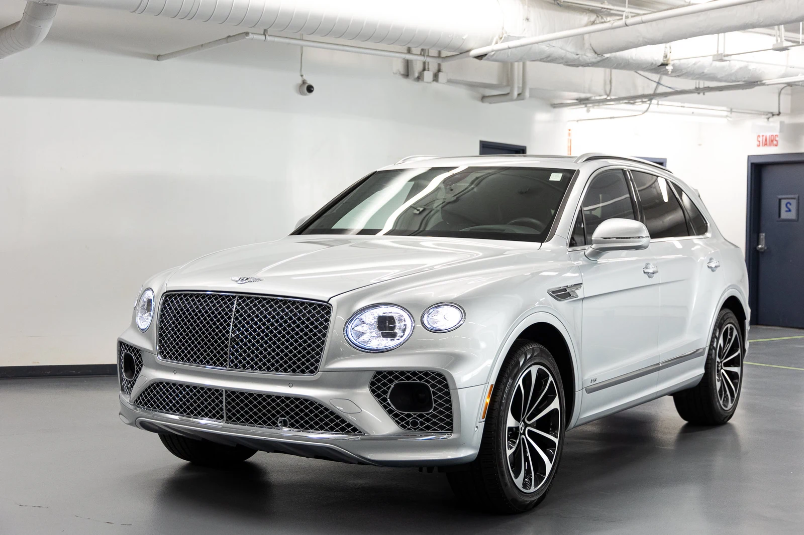 2021 Bentley Bentayga V8 offered by Bentley Gold Coast in Chicago, Illinois