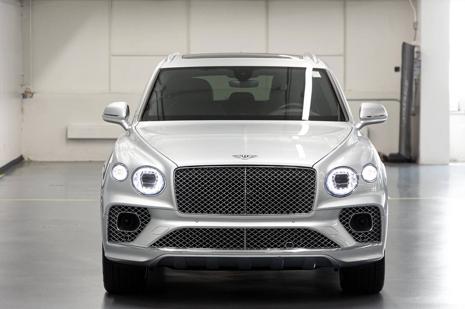 2021 Bentley Bentayga V8, 5/30