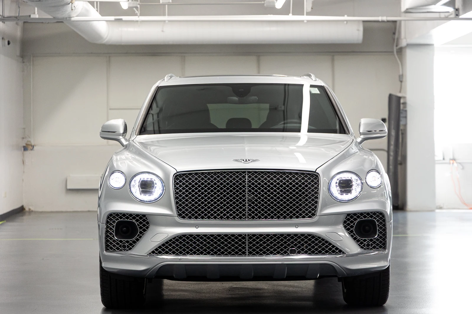 2021 Bentley Bentayga V8, 6/30