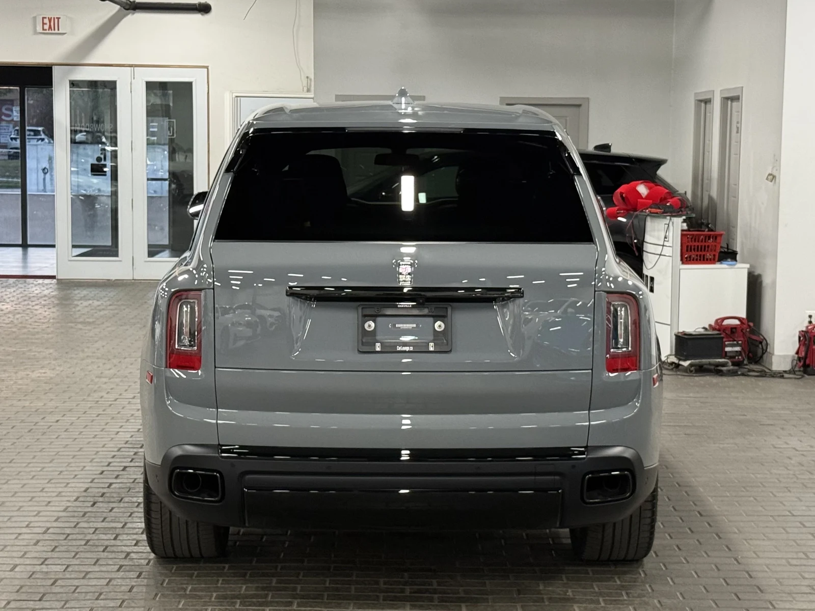 2023 Rolls-Royce Cullinan Black Badge, 8/30