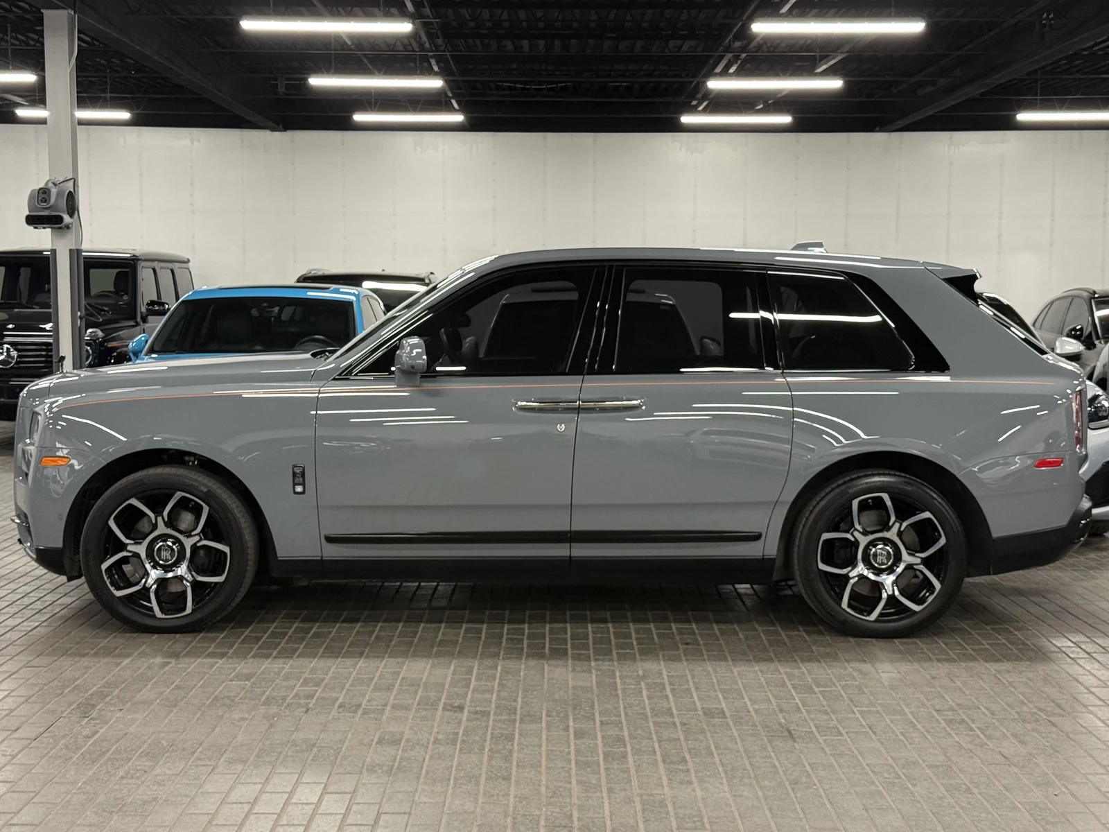 2023 Rolls-Royce Cullinan Black Badge, 10/30