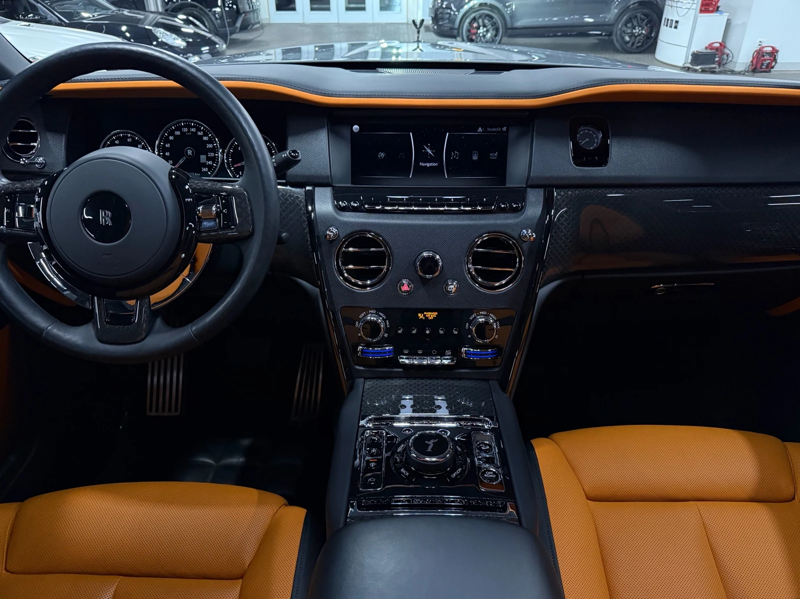 2023 Rolls-Royce Cullinan Black Badge, 23/30
