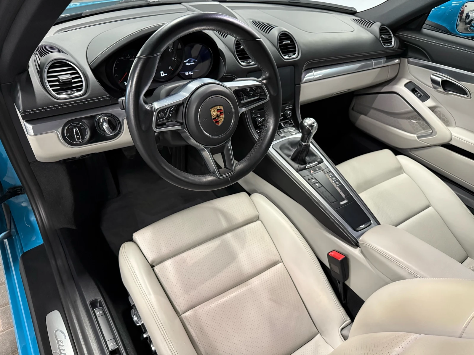2019 Porsche 718 Cayman, 11/29