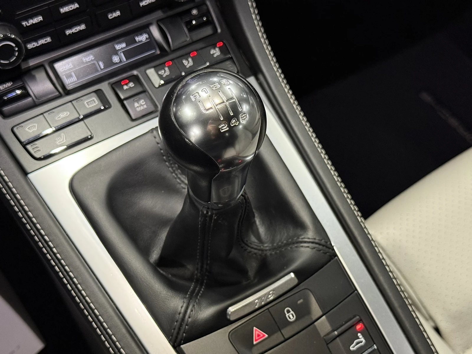 2019 Porsche 718 Cayman, 13/29