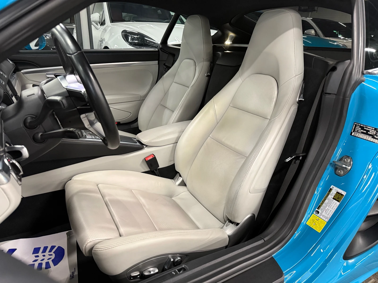 2019 Porsche 718 Cayman, 20/29