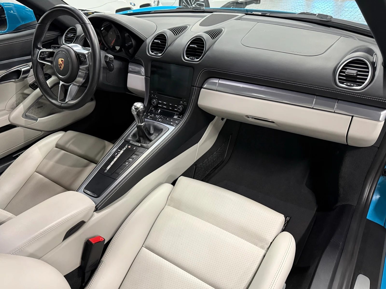 2019 Porsche 718 Cayman, 23/29